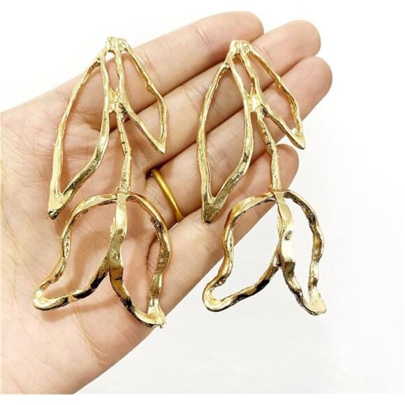 Flower Floral Stud Earrings – Elegant Petal Dangle Design, Lightweight & Trendy - Picture 7 of 7